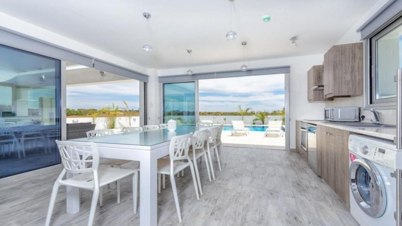Villa Tzialli Agia Napa